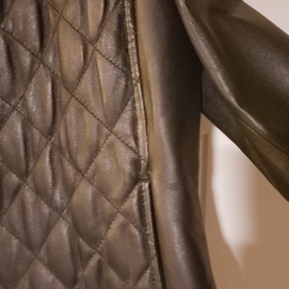 Black Leather Jacket Size Large - Picture 3 of 8